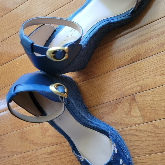 Like New Coach Kit Floral Wedge Espadrille - Picture 2 of 5